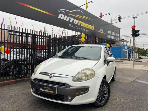 FIAT PUNTO 1.6 ESSENCE 16V FLEX 4P MANUAL FIAT PUNTO 1.6 ESSENCE 16V FLEX 4P MANUAL